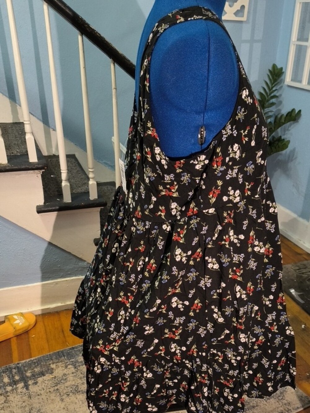 torrid Black Floral Tiered Tank Dress with Red & Blue Accents NWT MSRP$56 - Picture 6 of 10